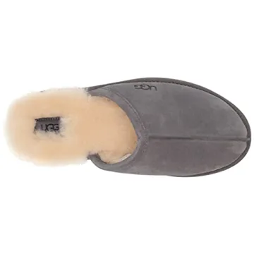 UGG Men's Scuff Slipper Offers Ultimate Comfort