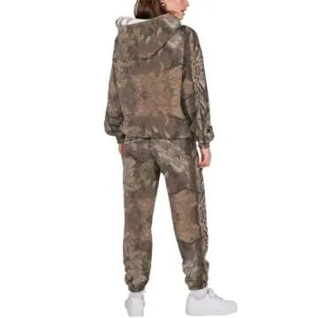 Camo Sweatsuits for Women Set 2 Piece Long Sleeve Pine Print Camo Hoodie & Wide Leg Camo Sweatpant Plus Size Two Piece Fall Outfits Casual Matching Lounge Sets Y2K Oversized Tracksuit