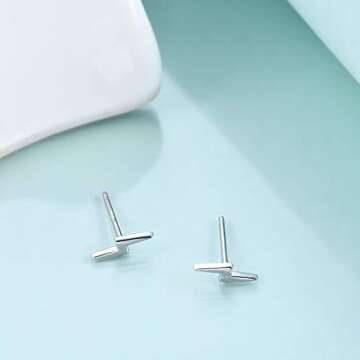 925 Sterling Silver Lightning Bolt Stud Earrings, Minimalist Small Stud Earrings for Women (Lightning - Silver)