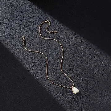 NANDUDU Gold Pendant Necklace - Pearl Choker Necklaces - Dainty Gold Plated Necklace Jewelry for Women (Pearl 1)