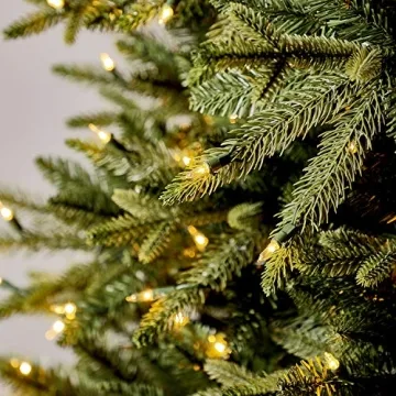 Evergreen Classics 7.5 ft Pre-Lit Colorado Spruce Artificial Christmas Tree, Warm White LED Lights