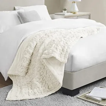 Madison Park Ivory Ruched Fur Throw Blanket: Cozy Luxury