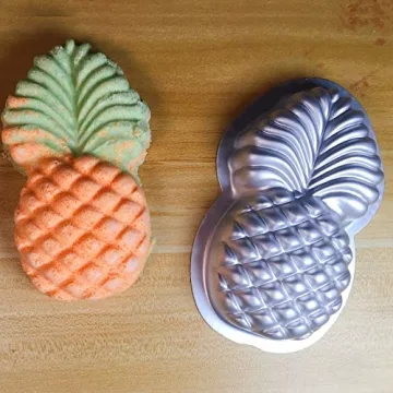 Pineapple Shape Cake Pan for Fun Baking Experiences