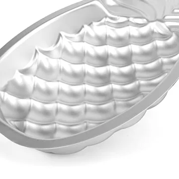Pineapple Shape Cake Pan for Fun Baking Experiences