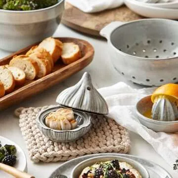 Stinson Brie Baker - Stoneware, Rustic, Dishwasher Safe Gift