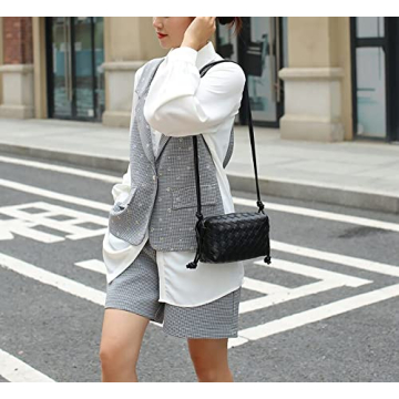 Trendy Woven Crossbody Bag for Women Stylish Handbag