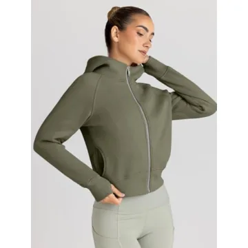 Trendy Queen Women's Cozy Zip Up Cropped Sweatshirt