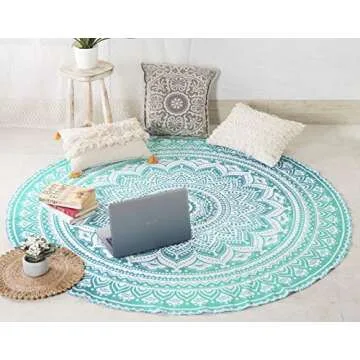 Vibrant 70-inch Cotton Tapestry for Home and Beach