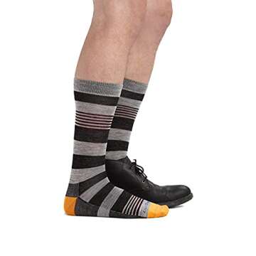 Darn Tough Men's Oxford Crew Lightweight Lifestyle Sock (Style 6033) - Brown, Large