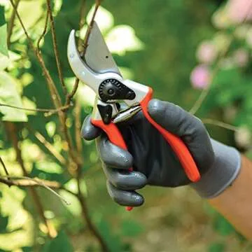 A.M. Leonard Traditional Bypass Pruners - 1 Inch Cut Capacity