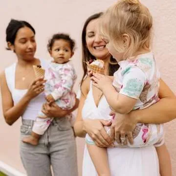 Burt's Bees Baby Baby Girls' Pajamas, Tee and Pant 2-Piece Pj Set, 100% Organic Cotton, Ice Cream Social