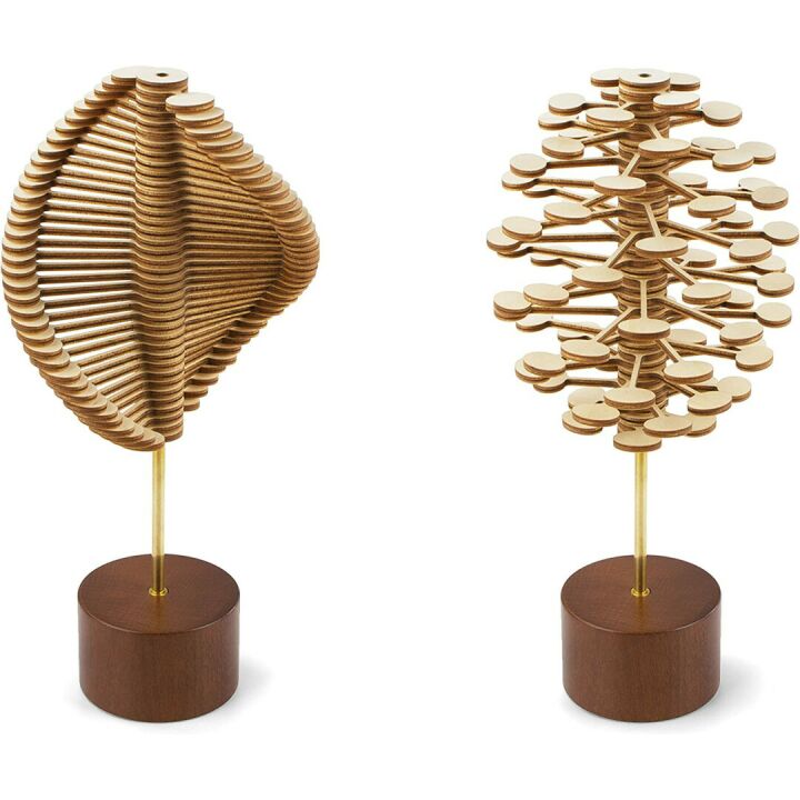 PLAYABLE ART Helicone - Executive Edition Toy