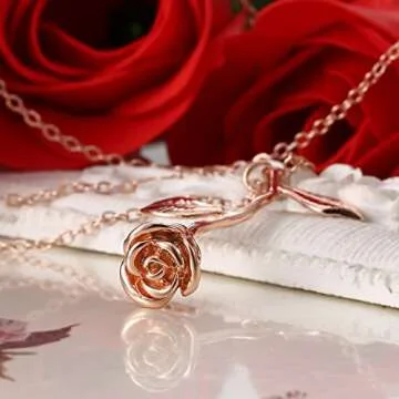 Gmai Vintage Rose Flower Pendant Necklace Lovers Birthday Friendship Jewelry Gift (Rose Gold)