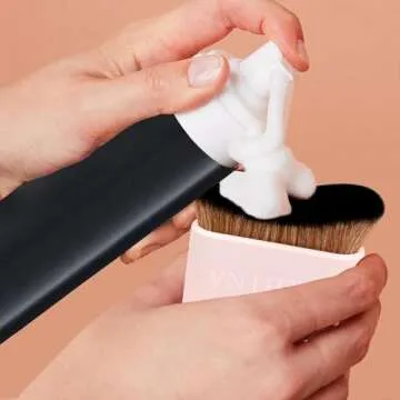 Self Tanner Brush by VNIHTT for Flawless Tan Applications