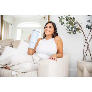 Ello 40oz Tumbler with Carry Loop & Insulated Design