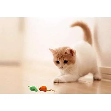 AXEL PETS 20 Merry Christmas Festive Holiday Cat Mice Toys with Catnip and Rattle Sound Made of Real Rabbit Fur Interactive Catch Play Mouse Toy for Cat, Pack of 20 Mice