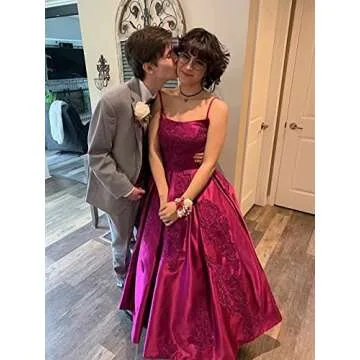 Mouccy Puffy Red Quinceanera Dresses Ball Gown for Women Spaghetti Straps Embroidery Satin Prom Dresses with Pockets 2023 6