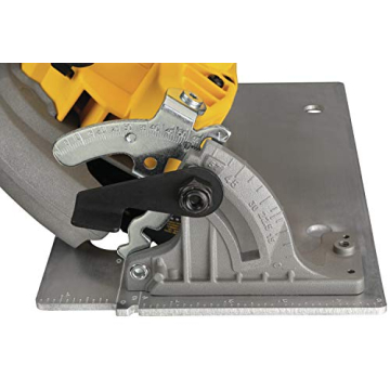 DEWALT 20V MAX XR Circular Saw - Power & Precision