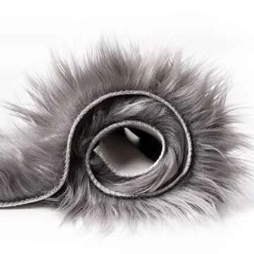 Ultra Soft Ashler Faux Fur Rug for Cozy Living Spaces