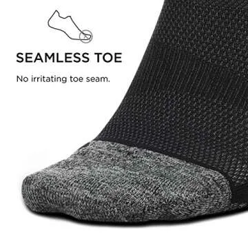 Feetures Elite Light Cushion Mini Crew Socks in Black Static