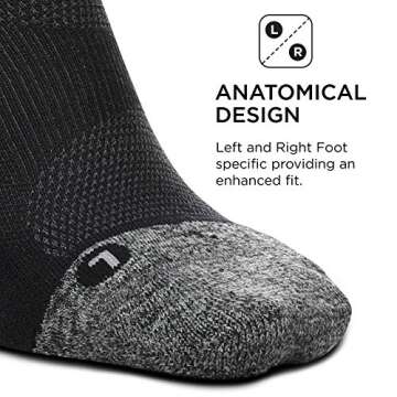 Feetures Elite Light Cushion Mini Crew Socks in Black Static