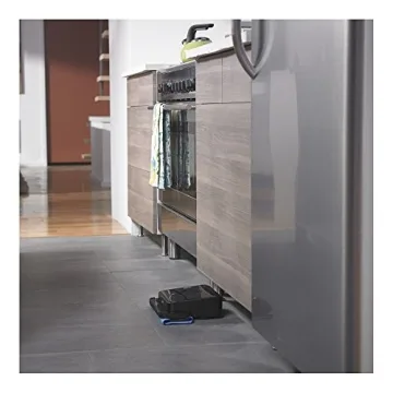 iRobot Braava 380t Advanced Robot Mop- Wet Mopping and Dry Sweeping Cleaning Modes, Large Spaces , Black