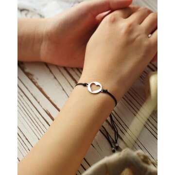 MANVEN Daughter Mom Teen Girls Mother Daugther Bracelets Birthday Gifts for Mom Matching Heart Bracelet