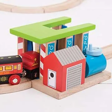 Bigjigs Wooden Train Washer Toy - Fun for Kids 3-5