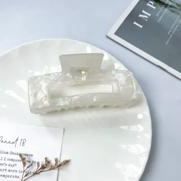 ZHOUMEIWENSP Large Hair Claw Clips for Thick Hair - Stylish Grip