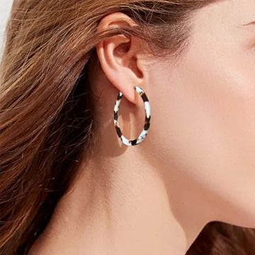 BaubleStar Tortoise Shell Resin Hoop Earrings – Chic Fashion Jewelry