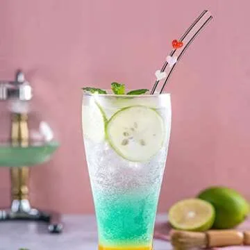 6PCS Reusable Glass Straw Design Glass Straw,Colorful Straws Cocktails Bar Accessories Cleaning Brush Bent Drinking Straws for Hot and Cold Drinks (Heart)