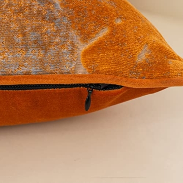 Yangest Grey Leaf Velvet Pillow Cover for Elegant Living