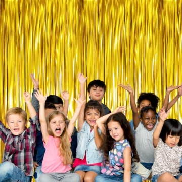 GOER Metallic Tinsel Fringe Curtains for Celebrations