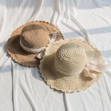 Stylish Women's Packable Straw Hat with UV Protection