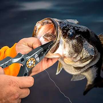 PLUSINNO 8 Inch Fishing Pliers, 6061 Aluminum Alloy Saltwater and Freshwater Muti-Function Fishing Tools, Split Ring Pliers Hook Removers with Sheath and Lanyard Fishing Gifts for Men