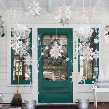 Stunning Winter Snowflake Decorations for All Occasions