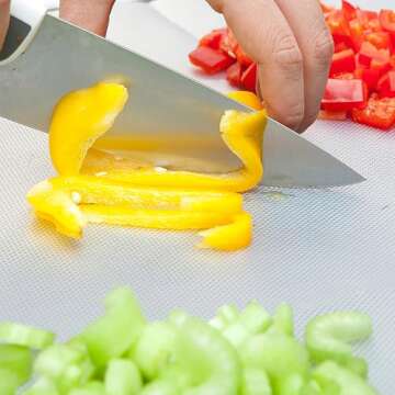 Mind Reader E-Z Board Disposable Plastic Cutting Board, 20 Square Feet, Easy Clean-Up and Convenient Use, Ideal for Camping, Hunting, Boating, and For People With Food Allergies, Clear