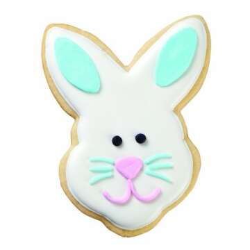 Wilton Bunny and Carrot Cookie Cutters, Set of 2