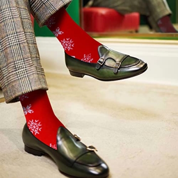 15 Pairs of Women's Christmas Socks - Perfect Gifts