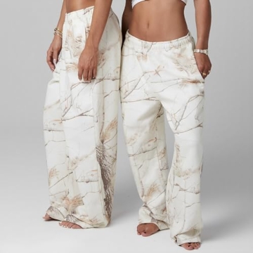 Stylish Camo Sweatsuits for Women - Cozy Lounge Set