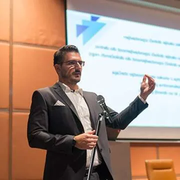 Tripod Boom Microphone Stand | Perfect for Professional and Aspiring Musicians, Stage Performances, Home Studio Recordings | Lightweight, Robust Professional Microphone Stand | Mic Clip Incl