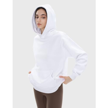Pumiey Women’s Cozy Oversized Hoodie, Style and Warmth Combined