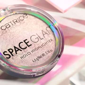 Catrice | Space Glam Holo Highlighter | Iridescent, Multichrome, Highly Pigmented | Pink, Gold & Green Shimmer Effect | Vegan & Cruelty Free