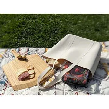 Stylish Bellwood Silicone Beach Tote Bag for All Occasions