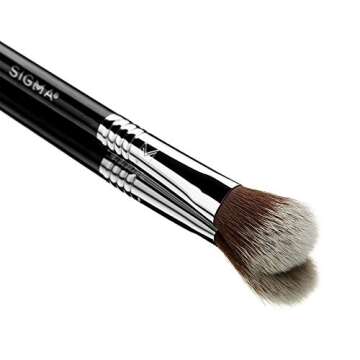 Sigma Beauty Professional F03 High Cheekbone Highlighter™ and Contouring Synthetic Face Makeup Brush with Sigmax® fibers for Buffing and Highlighting Nose, Chin and Cheekbones