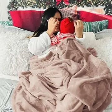 Bedsure Fleece Blanket Twin Blanket - Dusty Pink Lightweight Blanket for Sofa, Couch, Bed, Camping, Travel - Super Soft Cozy Microfiber Blanket