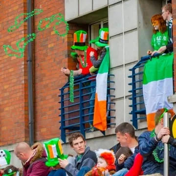 12PCS Shamrock Green Beads Necklace for St. Patrick's Day Festivities