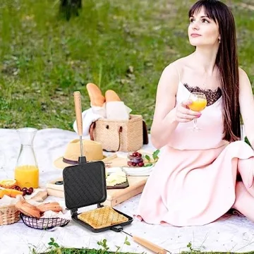 Pumtus Non-stick Hot Sandwich Maker for Any Occasion