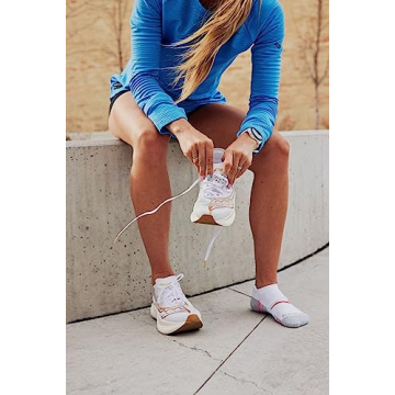 Saucony Women's RunDry Performance Heel Tab Athletic Socks