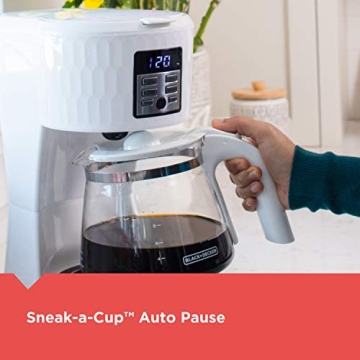 BLACK+DECKER Honeycomb 12-Cup Programmable Coffeemaker White